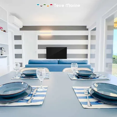 Shelley's Retreat, Terre Marine Appartement *